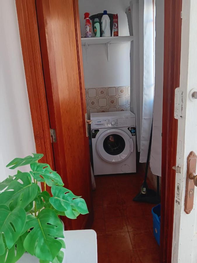 Apartamento 2 Dormitorios Cerca De La Playa En Puerto Del Carmen Puerto del Carmen  Exteriör bild